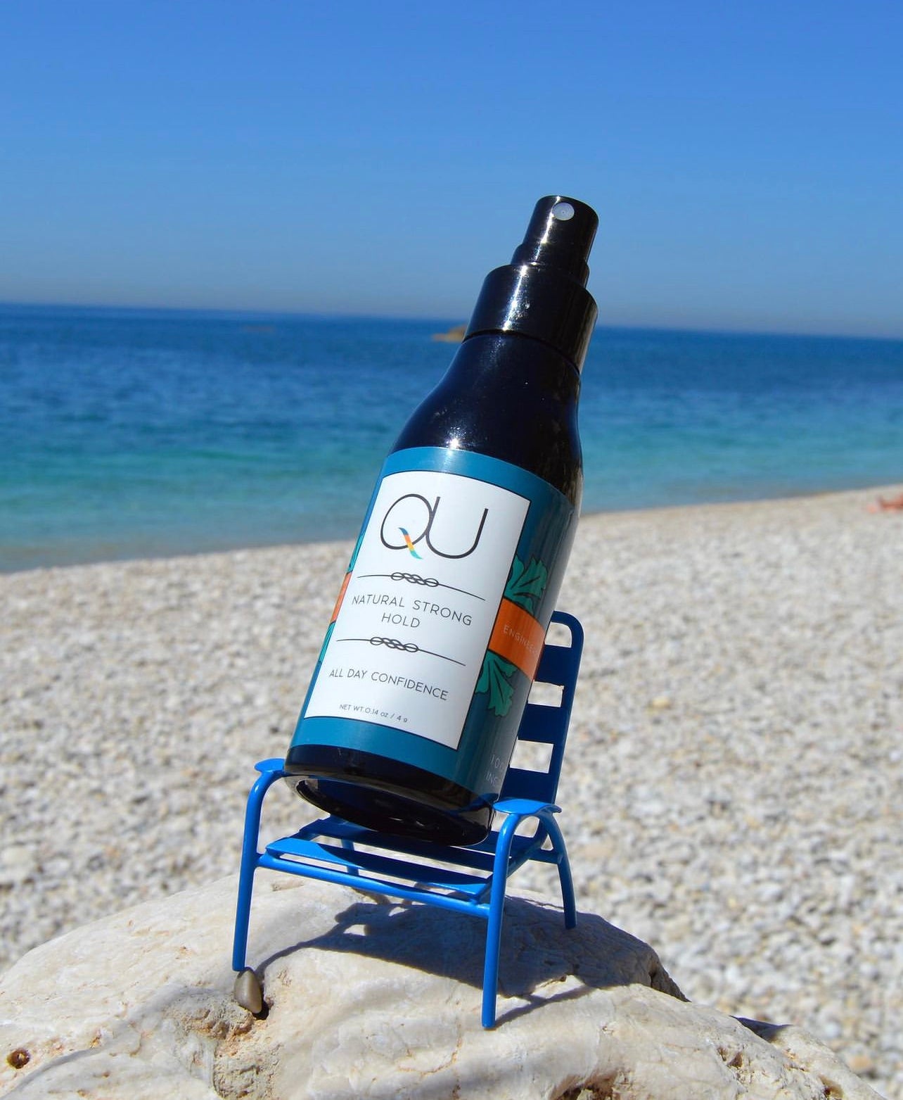 QU natural hold spray