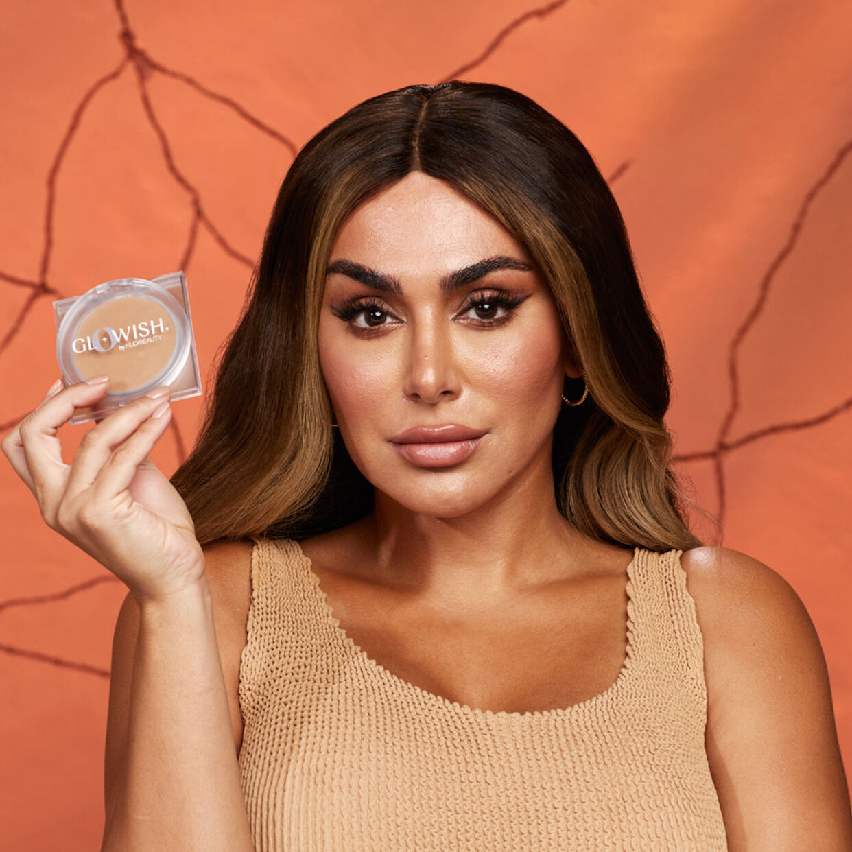 Glowish By Huda Beauty Luminous Powder